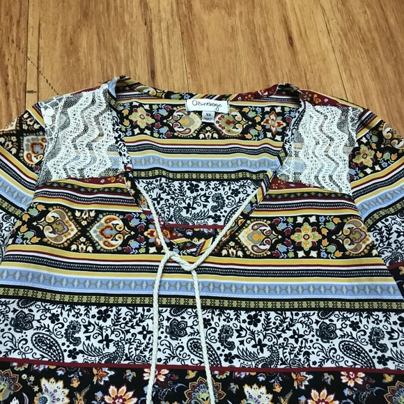 Olsenboye Striped Pattern Open Bell Sleeve Blouse - Picture 5 of 8